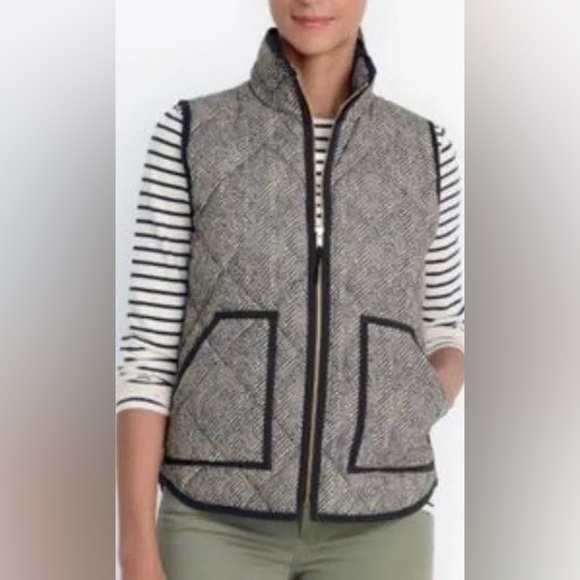 J Crew #02533 Quilted Puffer Vest Gray Herringbone Printed Pattern Womens XSmall - Picture 6 of 7